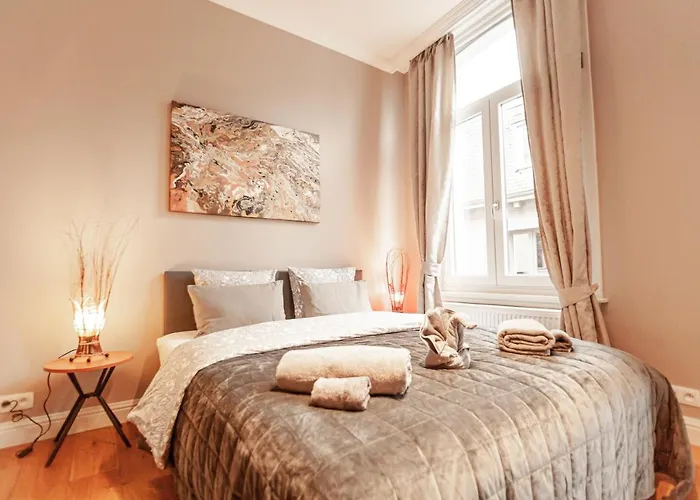 Luxury Suites Palace By Rikas Hotels