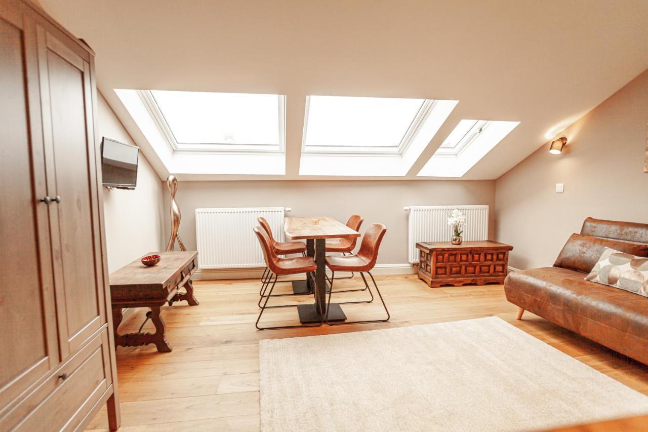Luxury Palace By Rikas Apartment Antwerpen