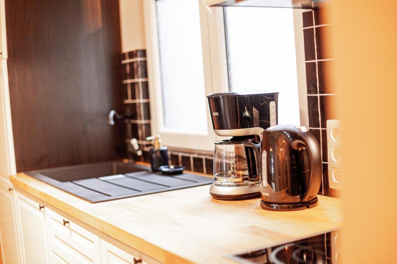 Luxury Palace By Rikas Apartment *